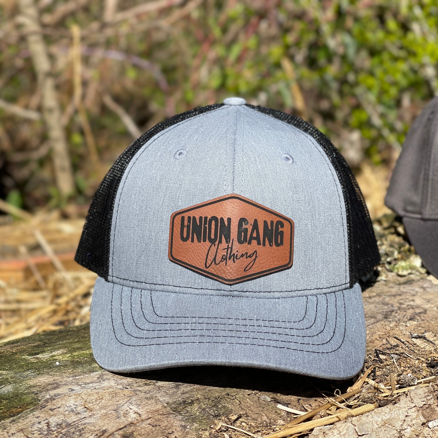 YOUTH ADJUSTABLE UNION GANG LEATHER PATCH HAT